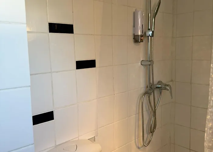 Privates Gemeinschaftsbad Keine Küchen Apartment *